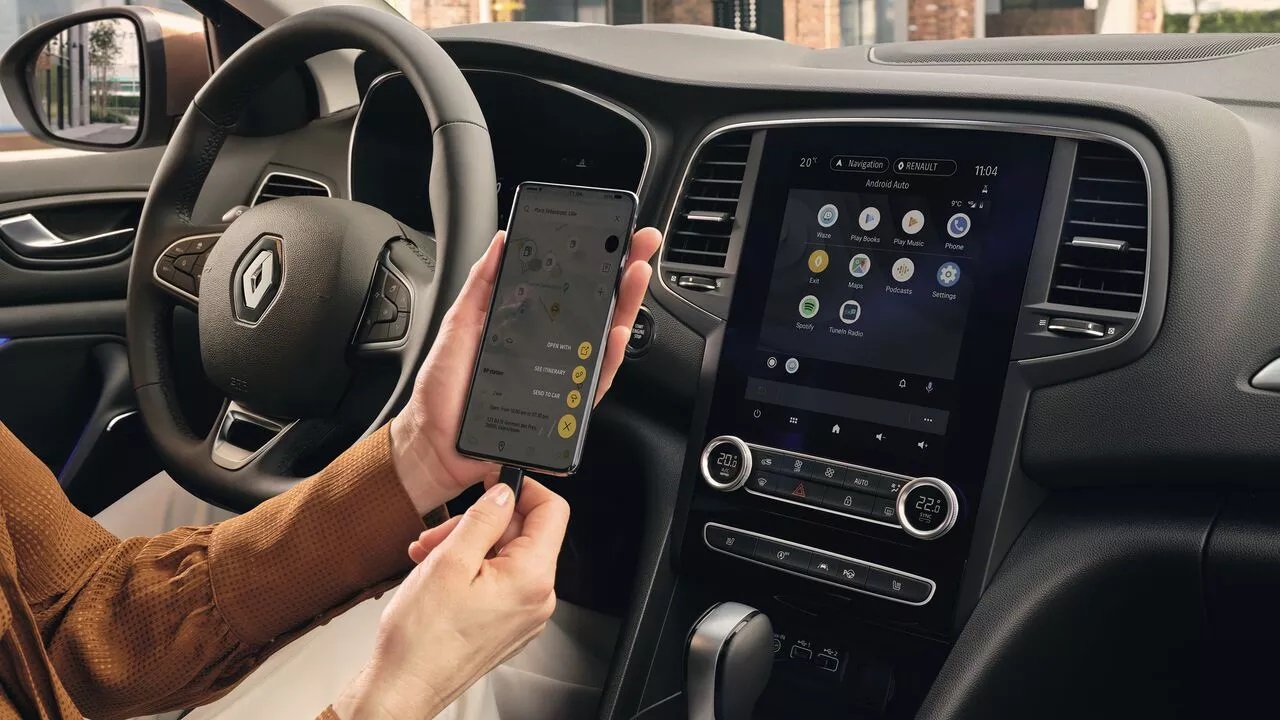 Renault Megane Grandtour universaal tehnoloogia, navigatsioon 9,3 tolline ekraan