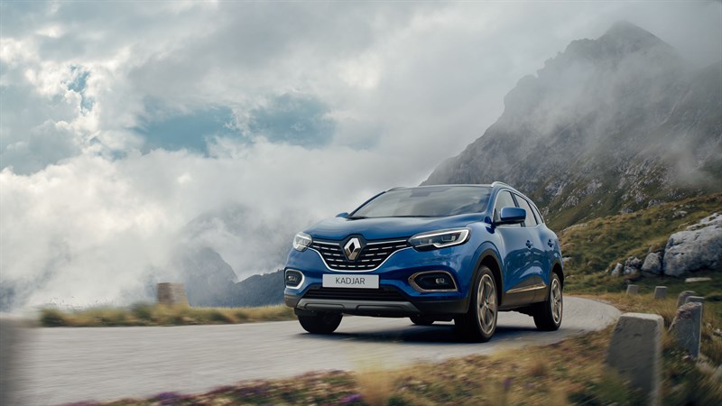 Renault Kadjar maastur sinine esiosa
