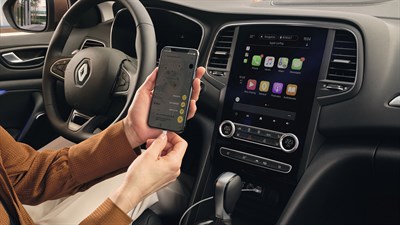 Renault Megane sisekujundus ekraan EASY LINK multimeediasüsteem
